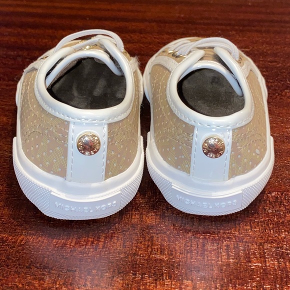 Michael Kors girls shoes - Picture 5 of 5